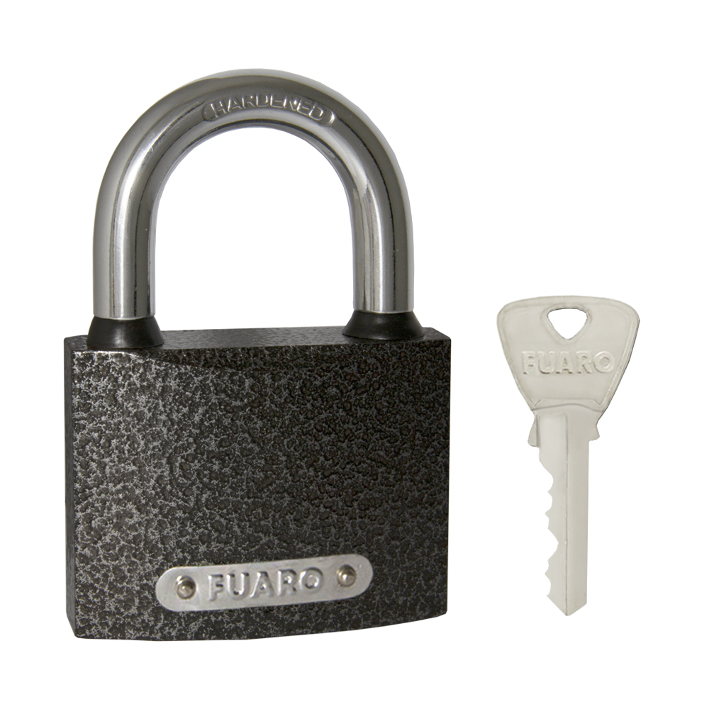 Замок навесной PL-UNI-0163 (PL-01-63) 3key англ. /коробка https://tlock.ru/photo_bank/42271_01.jpg